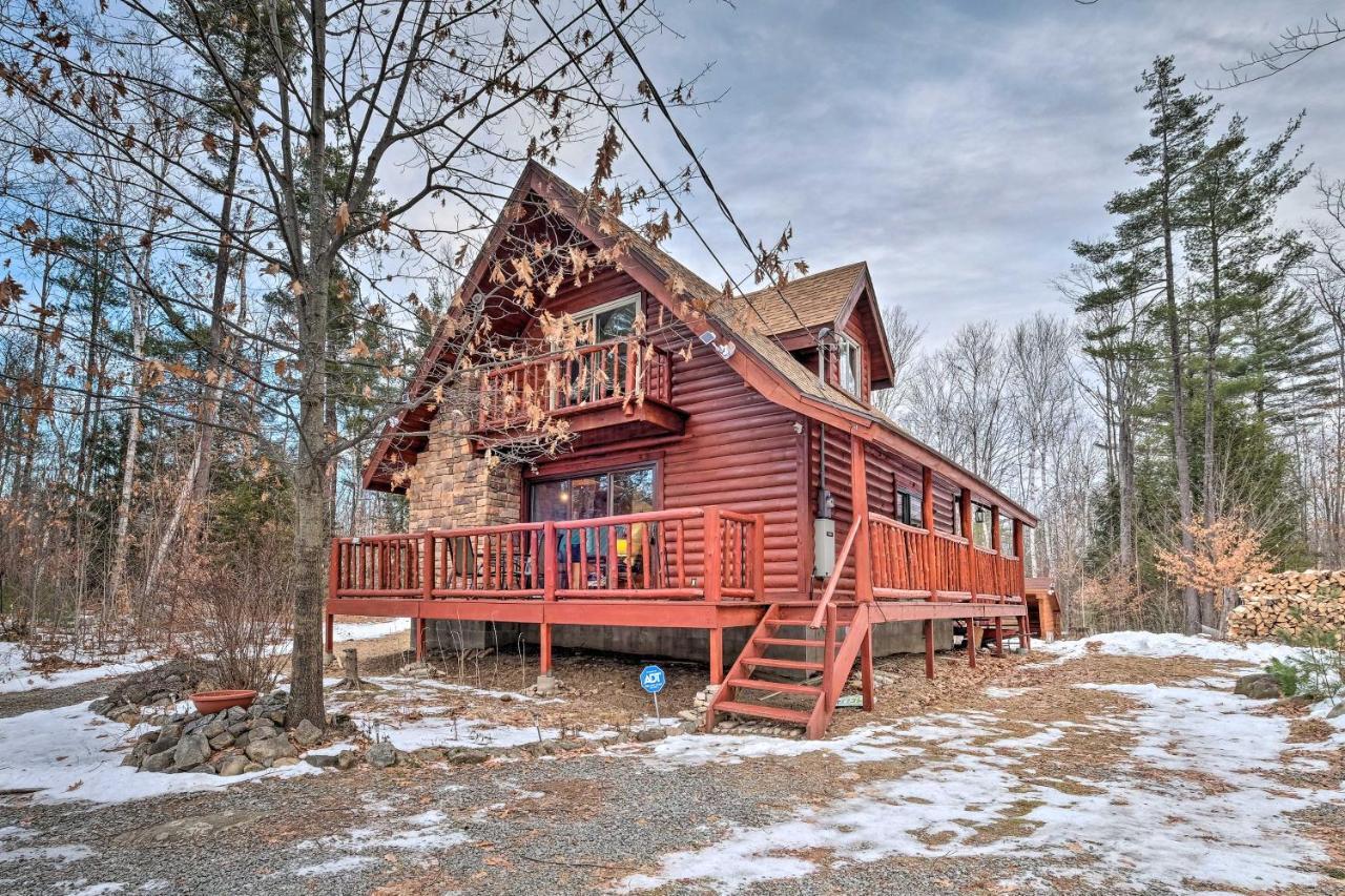 Вилла Secluded Johnsburg Retreat With Hot Tub And Fire Pit Экстерьер фото